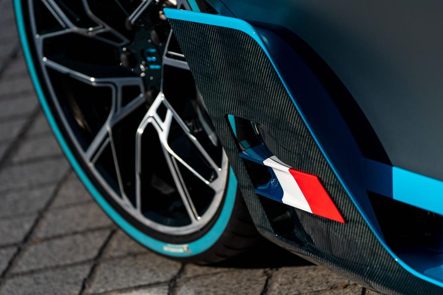 Колеса Bugatti Divo 2018 года  (фото 38 из 46)